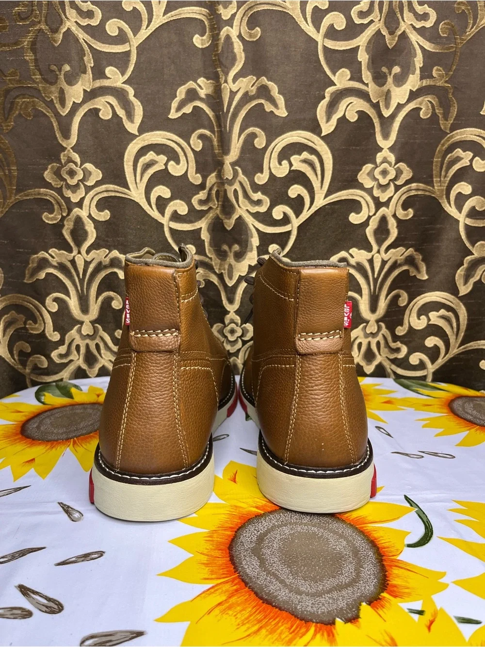 Levi’s Men's Brown Leather Moc Toe Lace-Up Boots